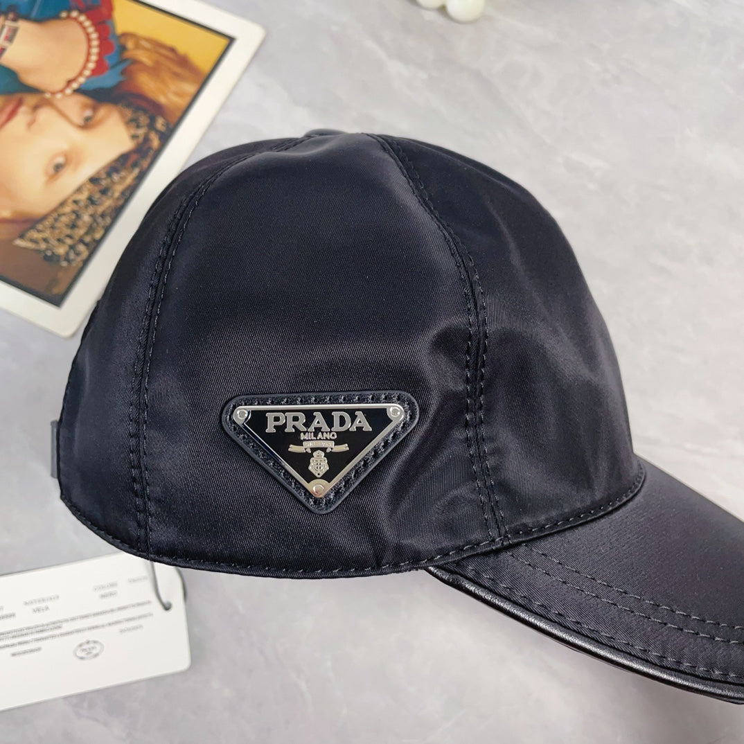 Prada Noir