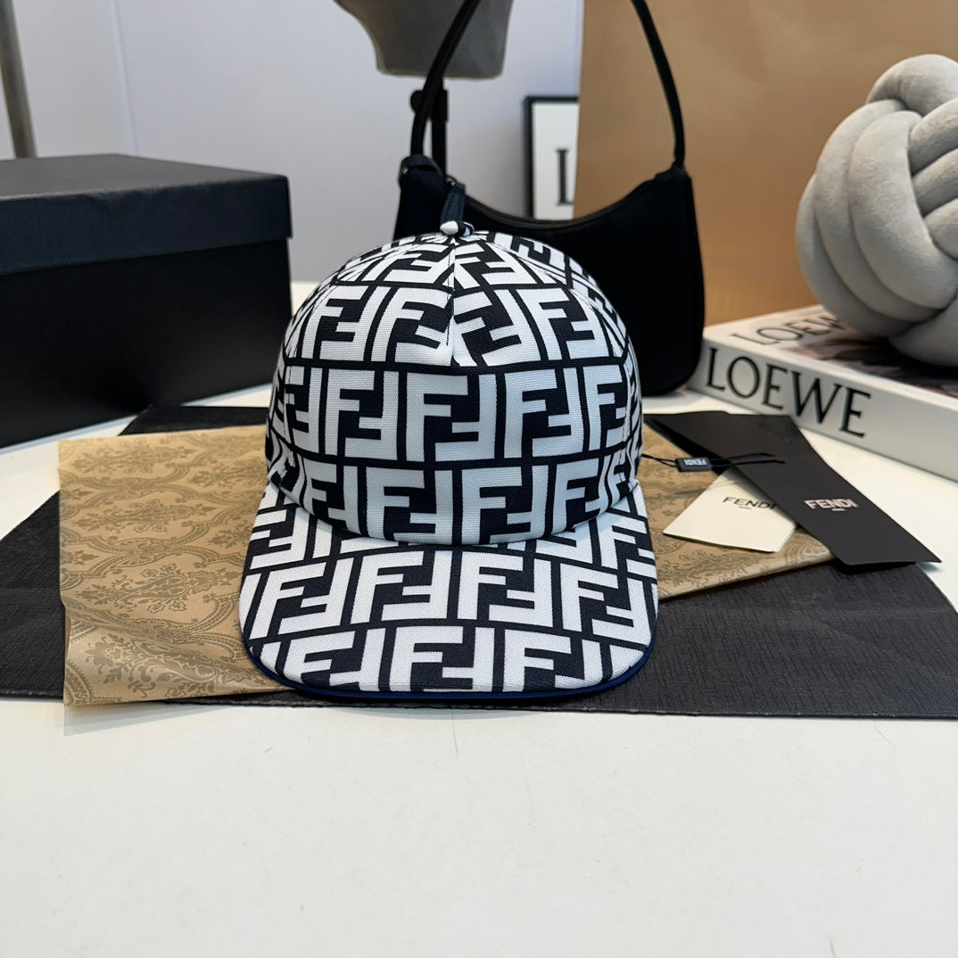 Fendi Blanche et Noir