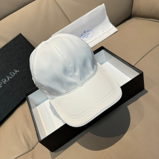 Prada Blanche